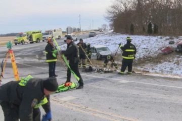 ஒன்ராறியோவில் கோர விபத்தில் சிக்கிய மூன்று வாகனங்கள்: ஒருவருக்கு நேர்ந்த பரிதாபம்!