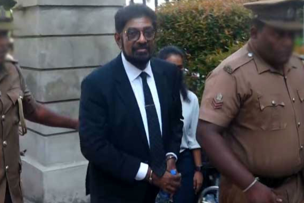 லொறியில் ஏற்றிவரப்பட்ட கெஹெலியவுக்கு எதிரான குற்றப்பத்திரிக்கை | Chargesheet Filed Against Keheliya Brought Lorry
