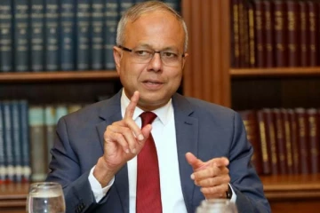 சிறிலங்காவின் சுகாதாரத் துறையிலுள்ள பிரச்சினைகளுக்குத் துரிதமாக தீர்வு