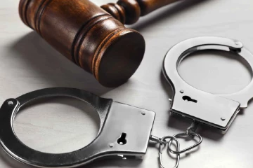 10 மில்லியனுக்கு அதிக நிதி இழப்பு ; அரசாங்கத்தை அதிர வைத்த கிராம உத்தியோகத்தர்