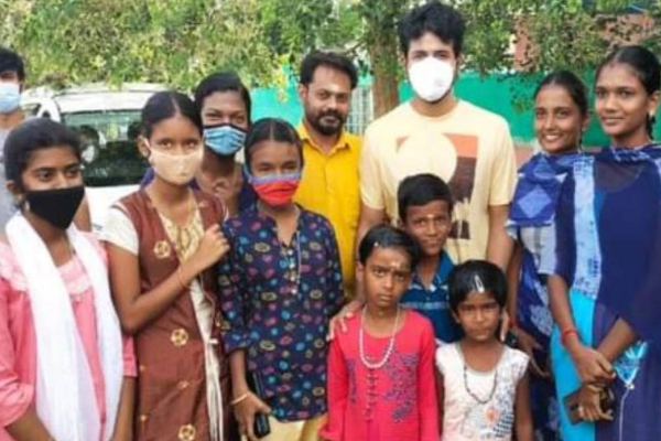 இணையத்தை கலக்கும் நடிகர்கள் சிவகார்த்திகேயன்,சூரி பைக் ரைட் போட்டோஸ்! | Sivakarthikeyan Soori Viral Photos