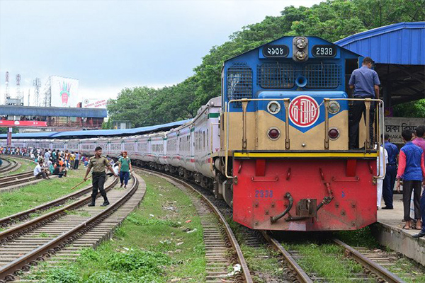 ரயில்களின் வேகத்தை குறைக்க தீர்மானம் | Resolution To Reduce Speed Of Trains
