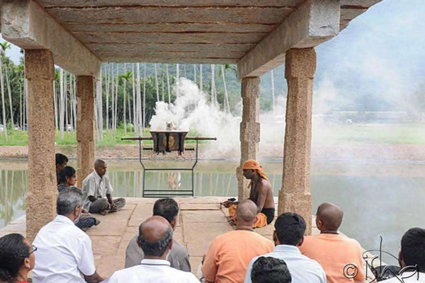 ஒருவருக்கு கொள்ளி வைத்த பிறகு இந்த ஒரு விஷயம் செய்யக்கூடாது? ஏன் தெரியுமா? | One Thing We Shouldnt Do At Final Funeral Rituals ஒருவருக்கு கொள்ளி வைத்த பிறகு இந்த ஒரு விஷயம் செய்யக்கூடாது? ஏன் தெரியுமா? | One Thing We Shouldnt Do At Final Funeral Rituals