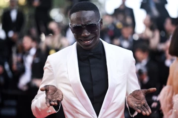 ஒரே ஒரு பதிவிற்கு கோடிகளை அள்ளும் டிக்டாக் பிரபலம்! வசிக்கும் வீடு மட்டுமே மில்லியன் பெறுமதி