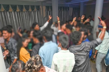 எங்கே போகிறது யாழ்ப்பாணம்...!