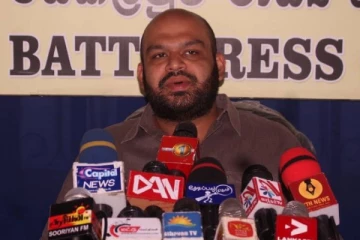 சிலர் நகைச்சுவைப் படங்களை நடித்து விளம்பரம் தேடுவது மிகவும் வேடிக்கையான விடயம் - இரா.சாணக்கியன்