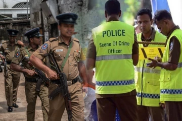 பணத்திற்காக நபர் ஒருவர் அடித்துக் கொலை