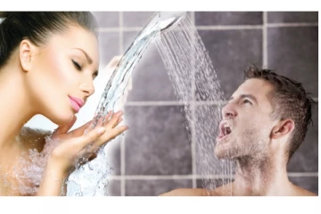 குளிக்கும்போது தப்பித்தவறி கூட இந்த தவற்றை செய்து விடாதீங்க!