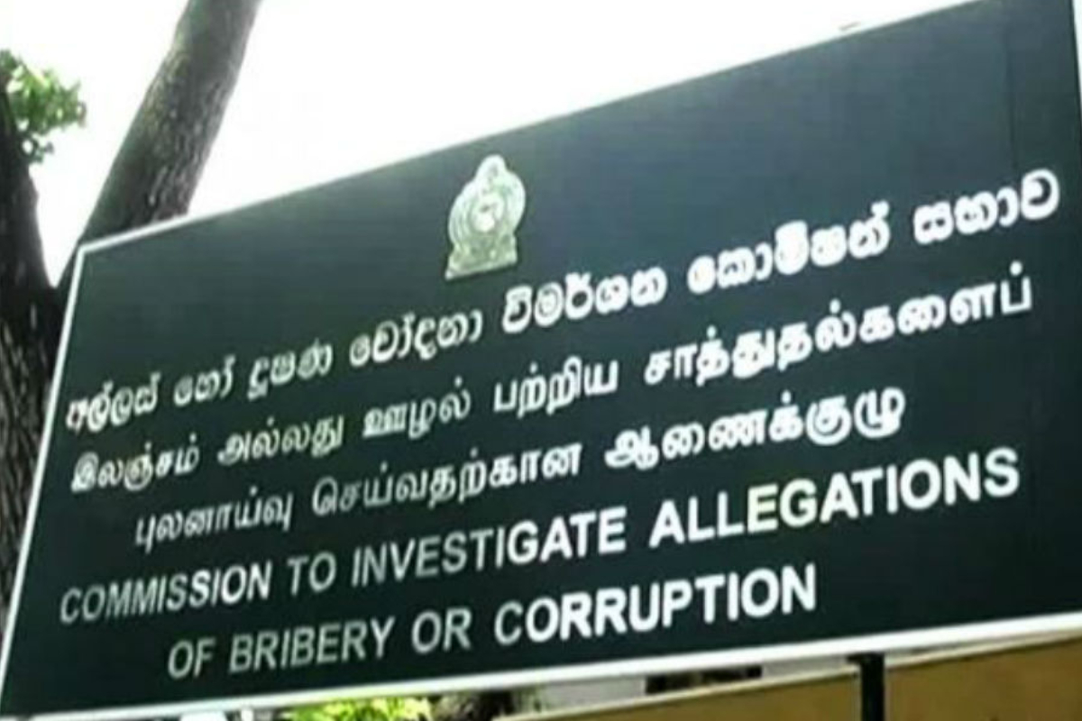பாரிய ஊழல் குற்றச்சாட்டுகள்: ஜனாதிபதியின் மௌனம் ஏன்..! தயாசிறி பகிரங்க கேள்வி | Dhayasiri Jayasekara Quesioned About Anura