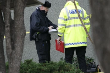 பிரான்ஸில் பயங்கரம்; பெற்றோரை கொன்றுவிட்டு மகன் தற்கொலை!