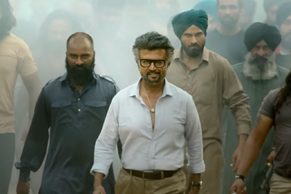 ரஜினியே தெய்வமே!..ஜெயிலர் படம் வெற்றி பெற மண் சோறு சாப்பிட்ட ரஜினி ரசிகர்கள்..இதோ புகைப்படம் | Rajini Fans Workship God For Jailer Movies Success