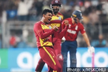 டி20 உலகக் கோப்பை: இங்கிலாந்தை புரட்டிப்போட்ட வெஸ்ட் இண்டீஸ்: 30 ஓட்டங்களில் அபார வெற்றி