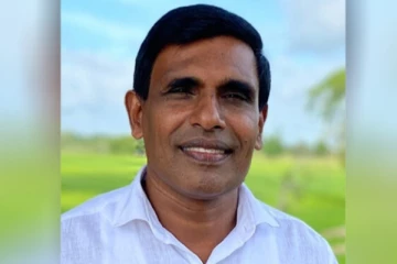 அமைச்சர் ஆனந்த விஜேபால பதவி வகிக்க தகுதியற்றவர் ; மனு தாக்கல்