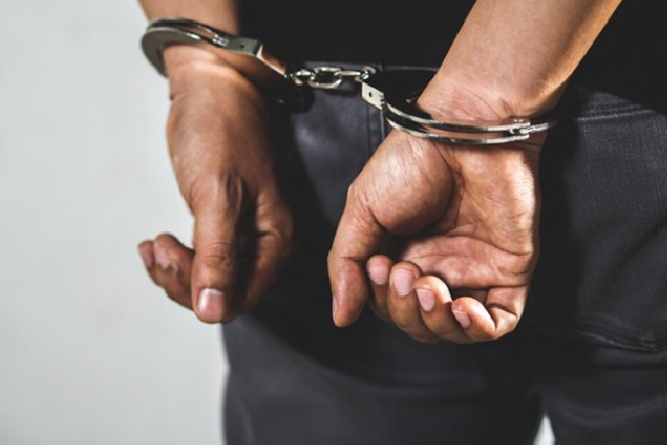 மதுபோதையில் பேருந்தை செலுத்திய சாரதி கைது | Driver Arrested In Nuwara Eliya
