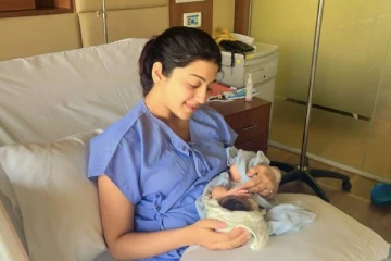 மருத்துவராக என் அம்மாவுக்கு கடினமான நேரம்.. குழந்தைக்கு தாயான பிரபல தமிழ்ப்பட நடிகை!