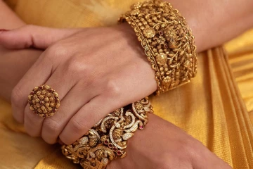 மாத முதலிலேயே சட்டென இறங்கிய தங்கம் விலை - எவ்வளவு தெரியுமா?