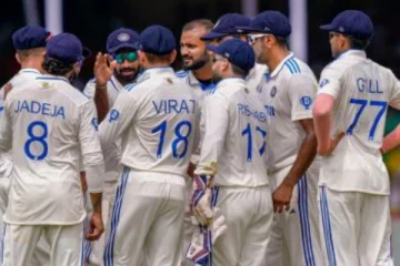 மைதானத்தை விட்டு திடீரென வேகமாக வெளியேறிய இந்திய வீரர்கள் - என்ன நடந்தது?