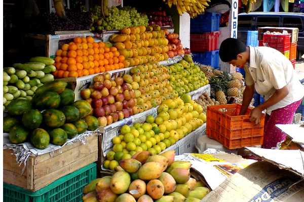 மூடப்படும் பழக்கடைகள் | Closing Fruit Shops