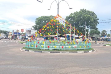 மாவீரர் நாளை அனுஷ்டிக்க எழுச்சி பெற்ற முல்லைத்தீவு நகரம்