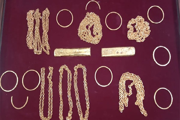 கோவை விமான நிலையத்தில் பாரிய தங்க கடத்தல் முறியடிப்பு | Gold Seized At Tamil Nadu S Coimbatore Airport