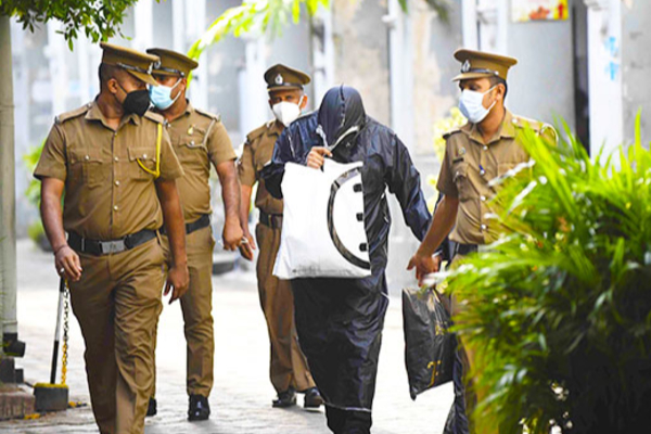 விமானத்தில் இலங்கை பெண்ணுக்கு காத்திருந்த அதிர்ச்சி; பெரும் தொகை பணத்தை இழந்து தவிப்பு | Chinese Man Stole Money Flight Sri Lankan Woman