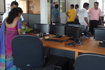 அரச ஊழியர்களுக்கு அரை மாத சம்பளம்! அரசாங்கத் தரப்பில் இருந்து வெளியான அறிவிப்பு