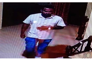 இவரைத் தெரியுமா? பொதுமக்களின் உதவியை நாடிய காவல்துறை (படங்கள்)