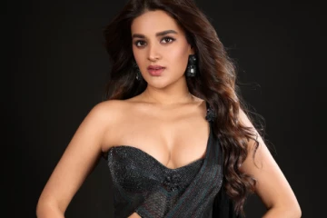 உச்சகட்ட கவர்ச்சியில் நடிகை நிதி அகர்வால்.. ஹாட் போட்டோஷூட்