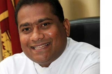 මරණ දඬුවම නියම වූ පාර්ලිමේන්තු මන්ත්‍රී නිදොස් කොට නිදහස් කෙරේ...!