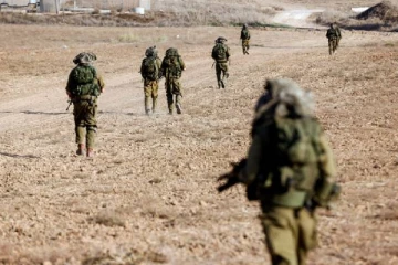 ஹமாஸ் பயங்கரவாத அமைப்பினால் கடத்தப்பட்ட பணய கைதிகளில் மூவர் சடலமாக மீட்பு!