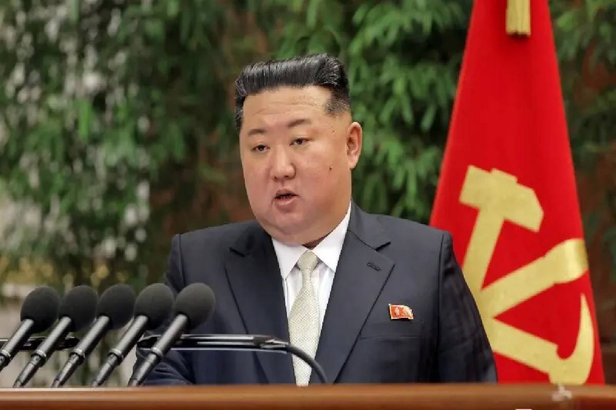 ஈரான் போர் பதற்றத்தின் மத்தியில் மீண்டும் பாலிஸ்டிக் ஏவுகணை சோதனை நடத்திய வடகொரியா | North Korea Fires Ballistic Missiles Again