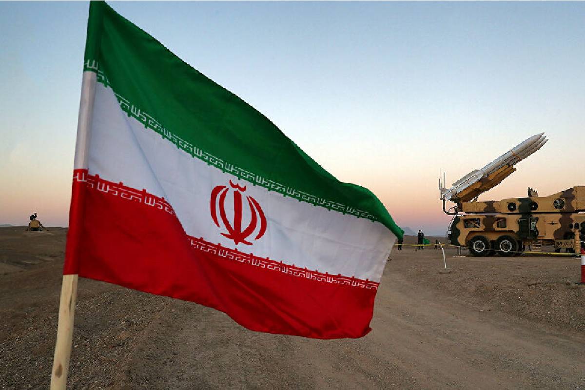 அமெரிக்காவின் பொருளாதாரத் தடைகள்: கடற்படை முற்றுகை | Us Sanctions Naval Blockade Iran Surrender