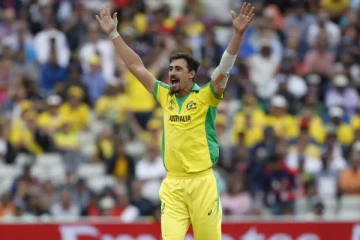 புதிய உலக சாதனை படைத்த அவுஸ்திரேலிய வேகப்புயல்!