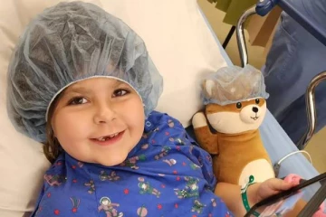 மூளையின் ஒரு பக்க செயலாக்கத்தை நிறுத்தி மருத்துவர்கள் சாதனை