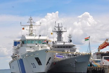தென்னிலங்கையில் வெளிநாட்டுப் போர்க்கப்பல்கள்! சிறிலங்கா கடற்படை தகவல்