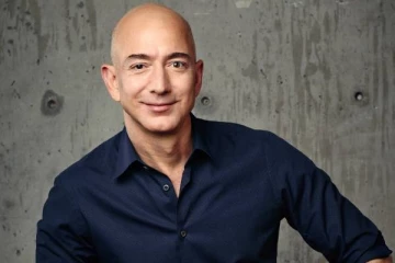 விண்வெளிக்கு செல்லவுள்ள அமேசான் நிறுவனர்