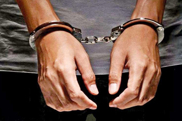 வவுனியாவில் இடம்பெற்ற கைது நடவடிக்கைகள் | Youth Arrested With Heroin In Vavuniya