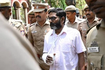 முத்துராமலிங்க தேவர் குறித்து அவதூறு - சவுக்கு சங்கரை விடாமல் துரத்தும் வழக்குகள் - மீண்டும் கைது!