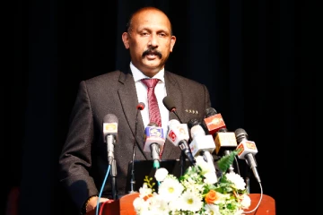 நாம் பயங்கரவாதத்தின் பிடியில் இருந்து நாட்டை விடுவித்துள்ளோம் - கமல் குணரத்ன