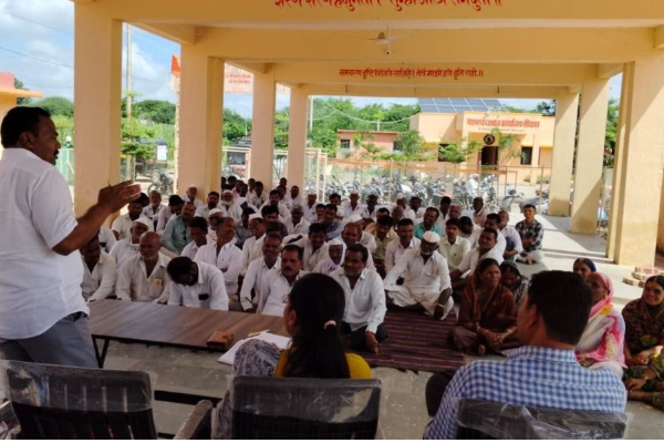 இந்தியாவின் முதல் சாதியற்ற கிராமம்; வரதட்சணை வாங்க தடை - எங்கே தெரியுமா? | Maharashtra Soundala Becomes Caste Free Village