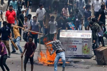 முன்னாள் பிரதமர் ஷேக் ஹசீனாவின் கட்சிதலைவர்கள் 29 பேர் கொலை!