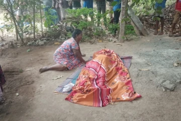 வவுனியாவில் 19 வயது இளம்பெண் சடலமாக மீட்பு