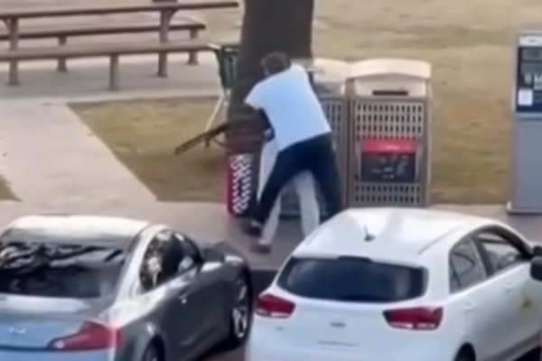 ஆஸ்திரேலியாவின் ஹீரோ அகமது அல்-அஹ்மத்திற்கு குவியும் பாராட்டு! | Australian Hero Ahmed Al Ahmad ஆஸ்திரேலியாவின் ஹீரோ அகமது அல்-அஹ்மத்திற்கு குவியும் பாராட்டு! | Australian Hero Ahmed Al Ahmad