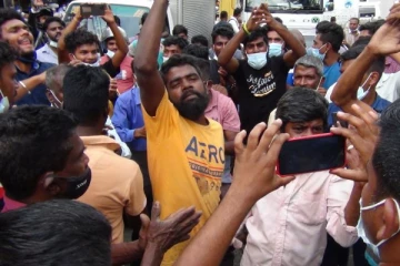 ஹட்டனில் பதற்றம்- ஸ்தம்பிதமான நகரம்!