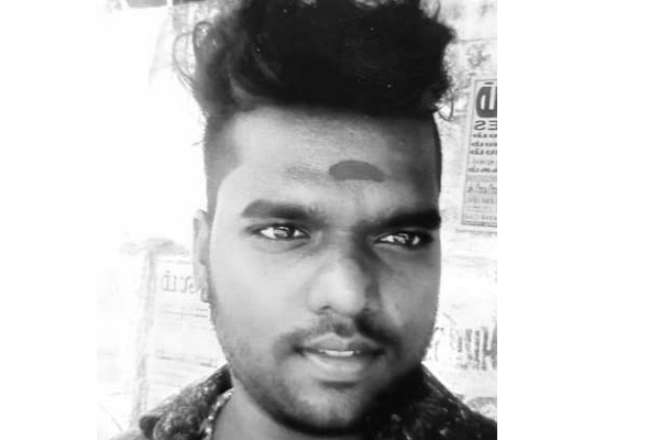 நண்பனின் ஆத்மா சாந்தி அடைய அவரை கொன்ற அதே இடத்தில் காரணமானவரின் தலையை வெட்டி வீசிய இளைஞர்கள் | Cinema Viral News