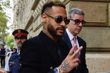 ஊழல் குற்றச்சாட்டில் இருந்து பிரேசில் வீரர் நெய்மர் விடுதலை!