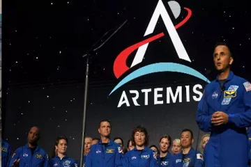 நிலவுக்கு மனிதர்களை அனுப்பும் திட்டம் 2026 இற்கு ஒத்திவைப்பு