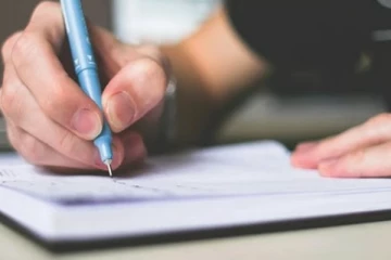 தமிழகத்தில் அதிக கல்வியறிவு உள்ள மாவட்டம்.., எது தெரியுமா?