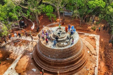 இராணுவத்தினரின் பூரண ஒத்துழைப்புடன் குருந்தூர்மலை விகாரையில் புத்தர் சிலை பிரதிஸ்டை