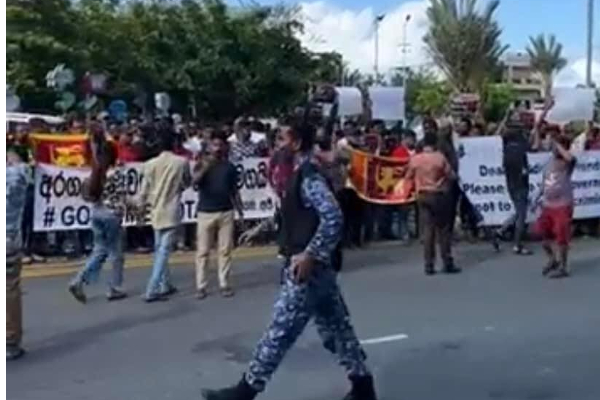 தப்பியோடிய இடத்திலும் ஆபத்தில் கோட்டாபய | Sri Lanka Protest Today